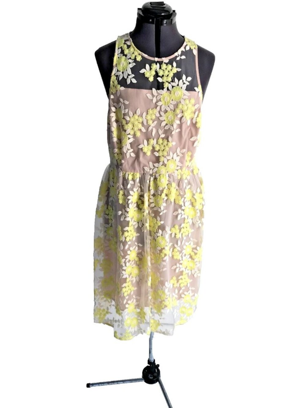 Trina Turk Floral Embroidered Mesh Midi Dress Yellow Tan Sleeveless, Size 12